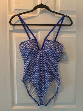 Shade & Shore Blue & White Geo Print One-Piece Swimsuit• Sz S (4-6) • NWT